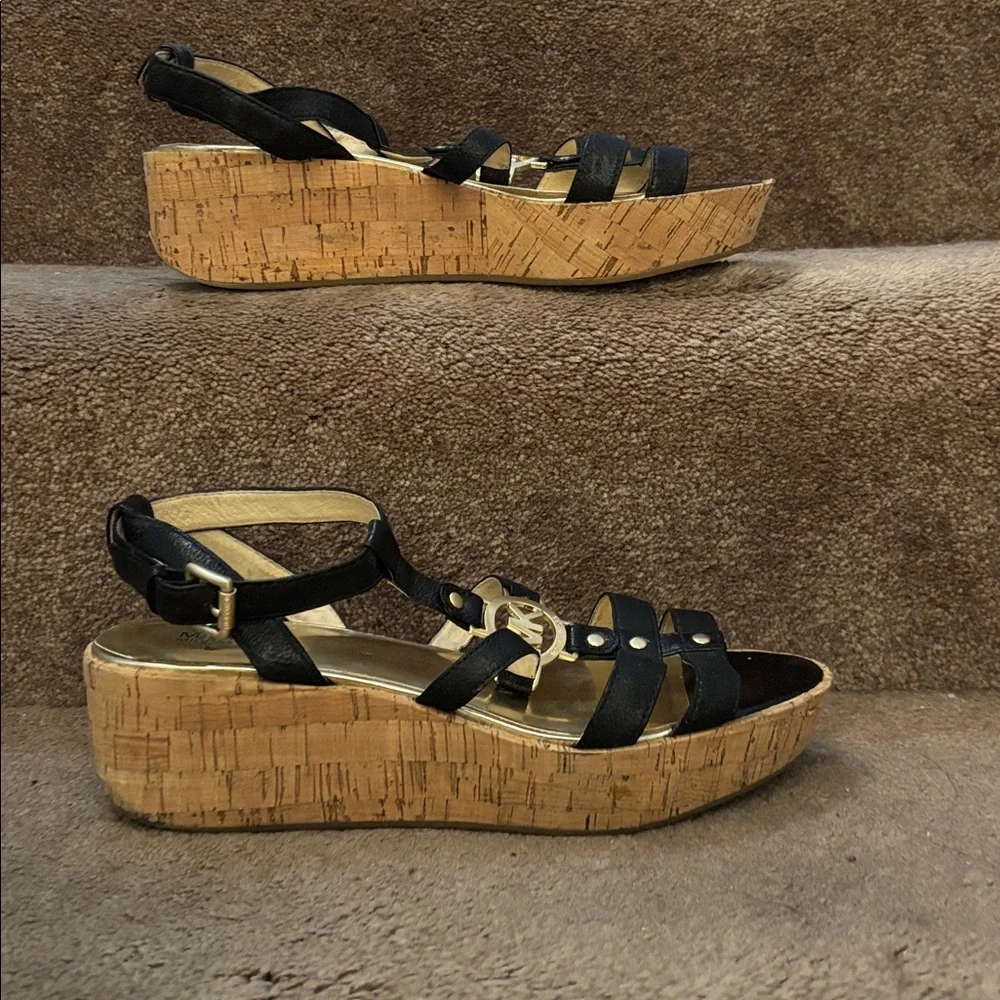 Michael Kors black leather and cork sandal ladies size 11. - Picture 5 of 7